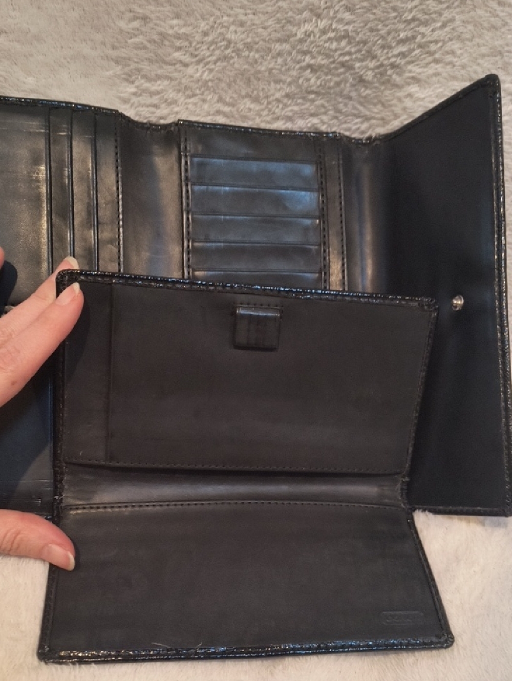 Coach Black Leather Patent Leather Trifold Checkbook Wallet - Picture 10 of 12